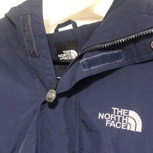 THE NORTH FACE rain jacket